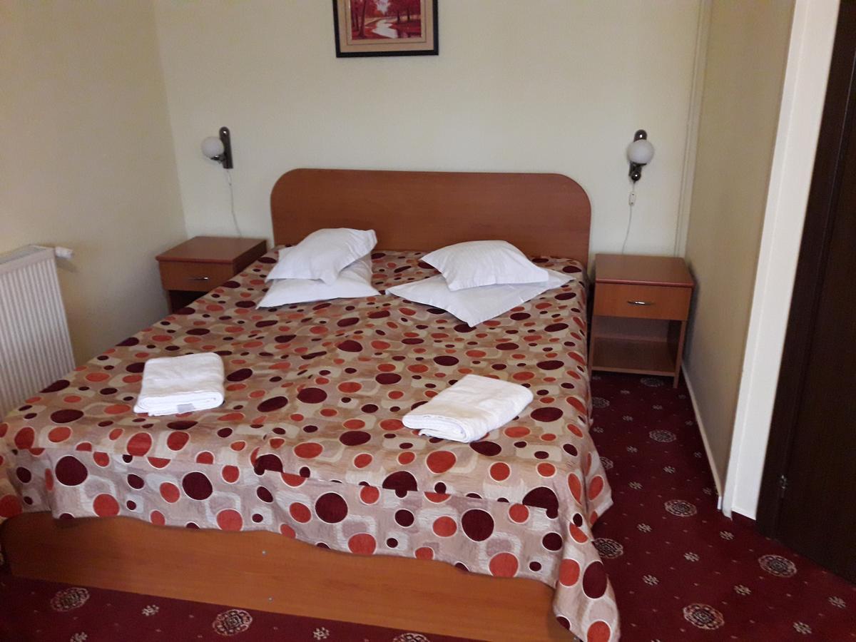 Casa 3*