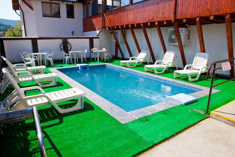 Casa Pensión Bazna